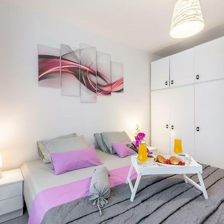 Apartment Jamblip สปลิท ภายนอก รูปภาพ